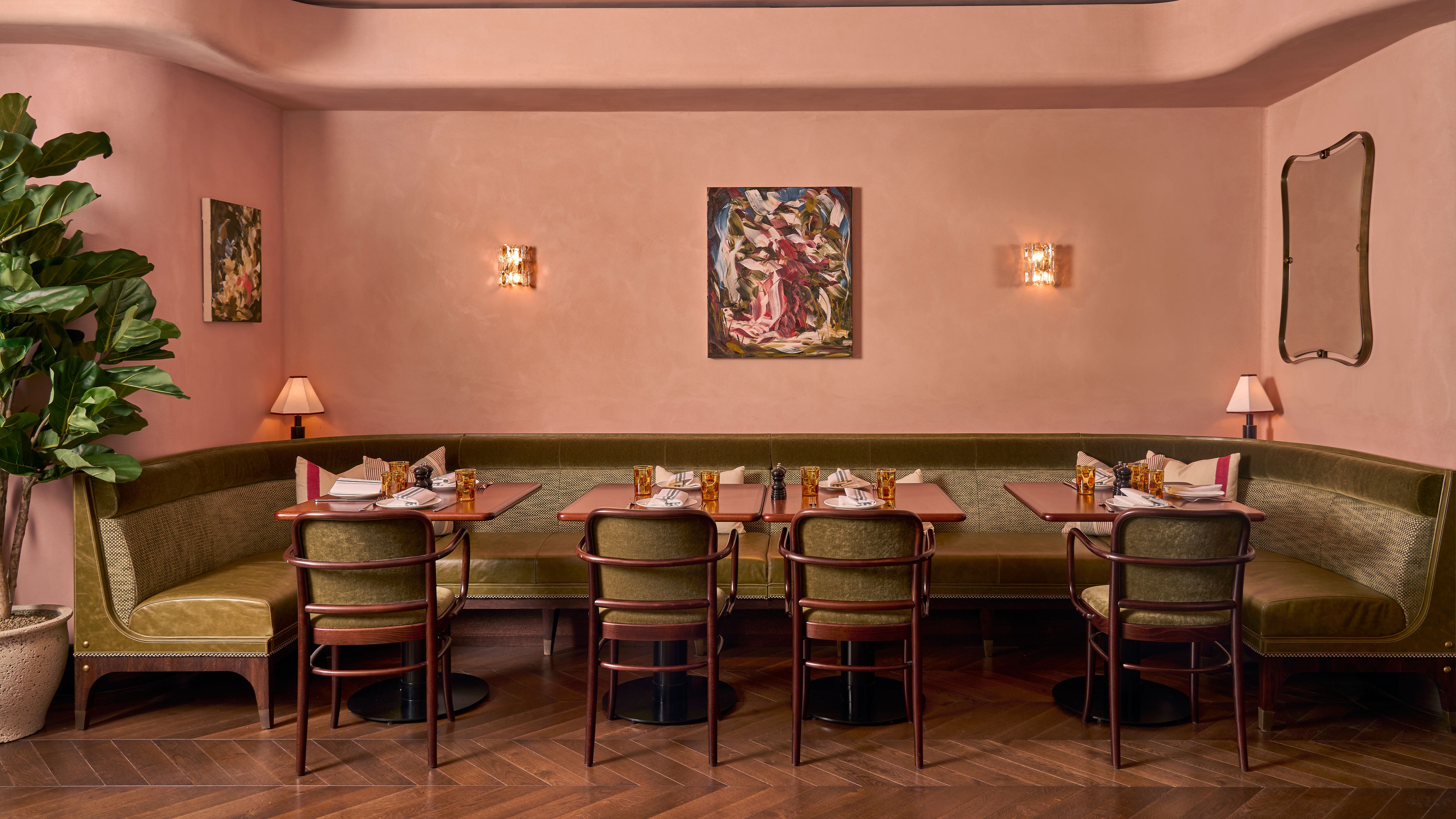 Latest opening: Nipotina