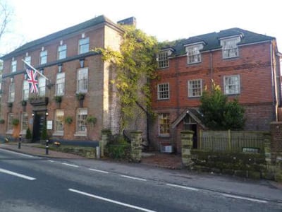 Powdertrain-Chequers-Inn.jpg