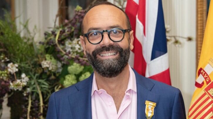 Spanish-chef-Jose-Pizarro-receives-the-Cross-of-the-order-of-Isabella-the-Catholic.jpg