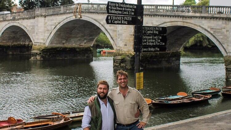 The-Gladwin-Brothers-The-Fat-Badger-closes.jpg