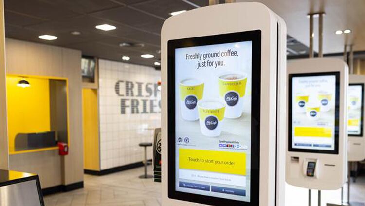 264831_theredesignofthefrontcountercreatesspecificareasfordifferentsaleschannelsatmcdonaldsconvenienceofthefuturerestaurantinbow_249914.jpg