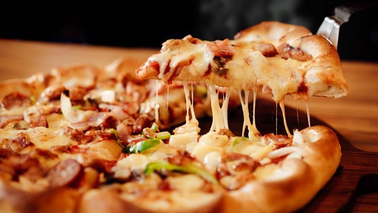 Mandatory calorie counts on menus being reconsidered by Government