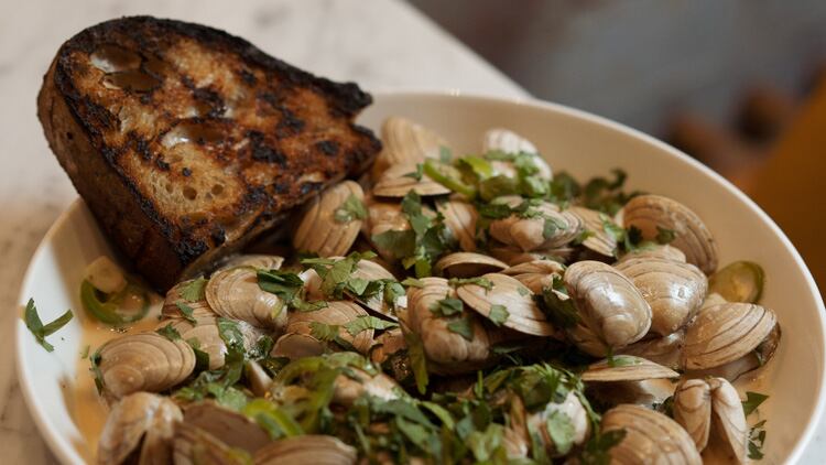 Shucks-Champagne-clams-green-chilli-coriander-charred-sourdough.jpg