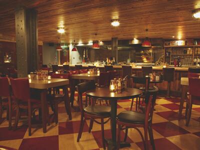 Chicken-Shop-interior.jpg