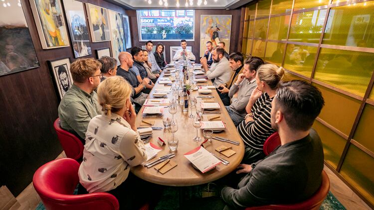 How can restaurants provide a more personal service?