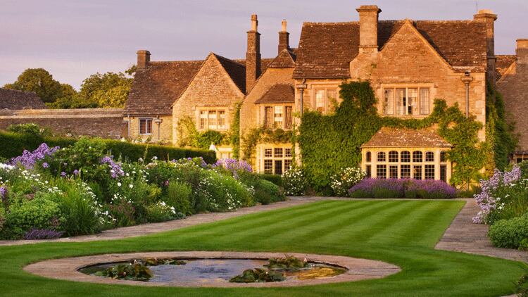 New GM appointed at Whatley Manor as Sue Williams steps back
