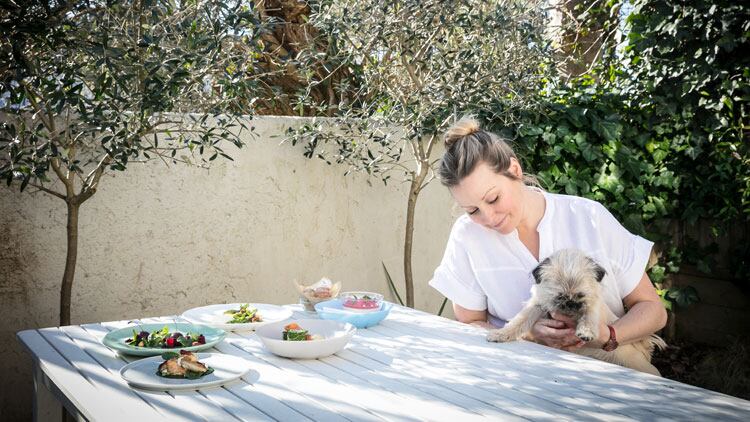 Anna-Haugh-in-the-garden.jpg