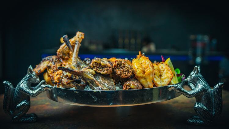 Latest opening: Dusk