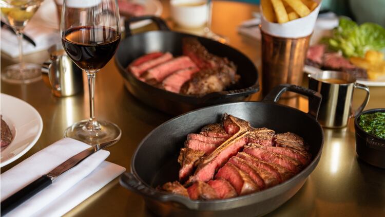 Sharing-steaks-4-Edit.jpg