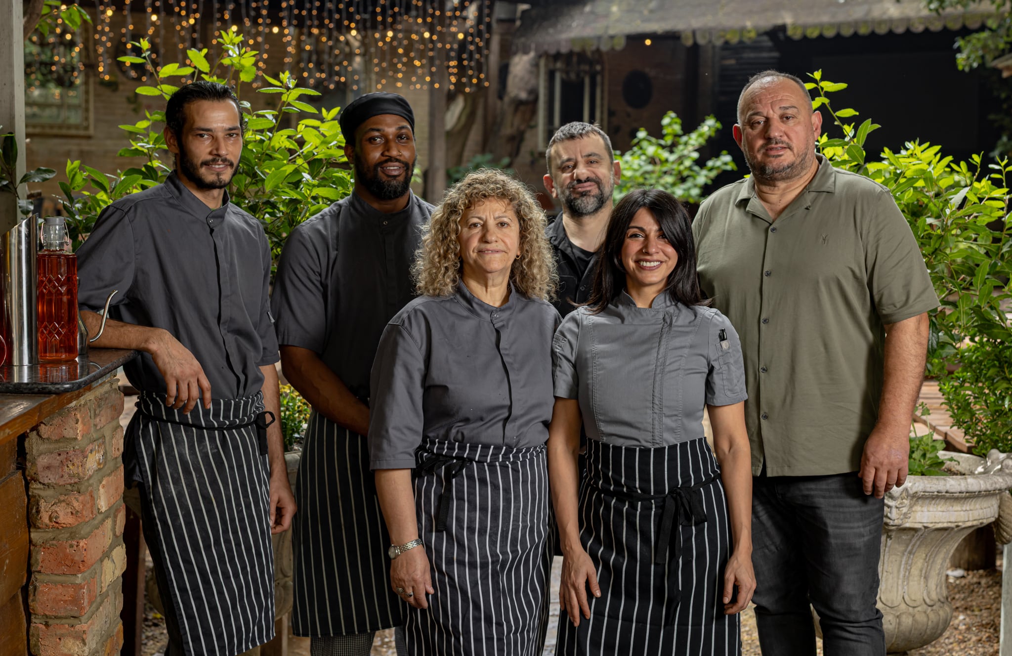 The Cue Poit team