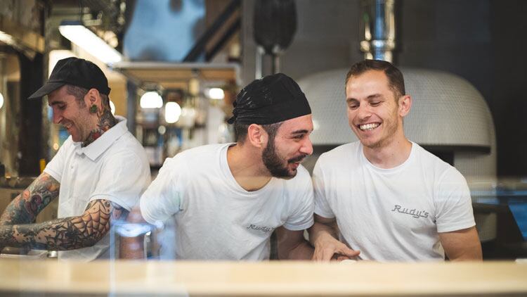 Rudy’s to launch pizzaiolo training academy