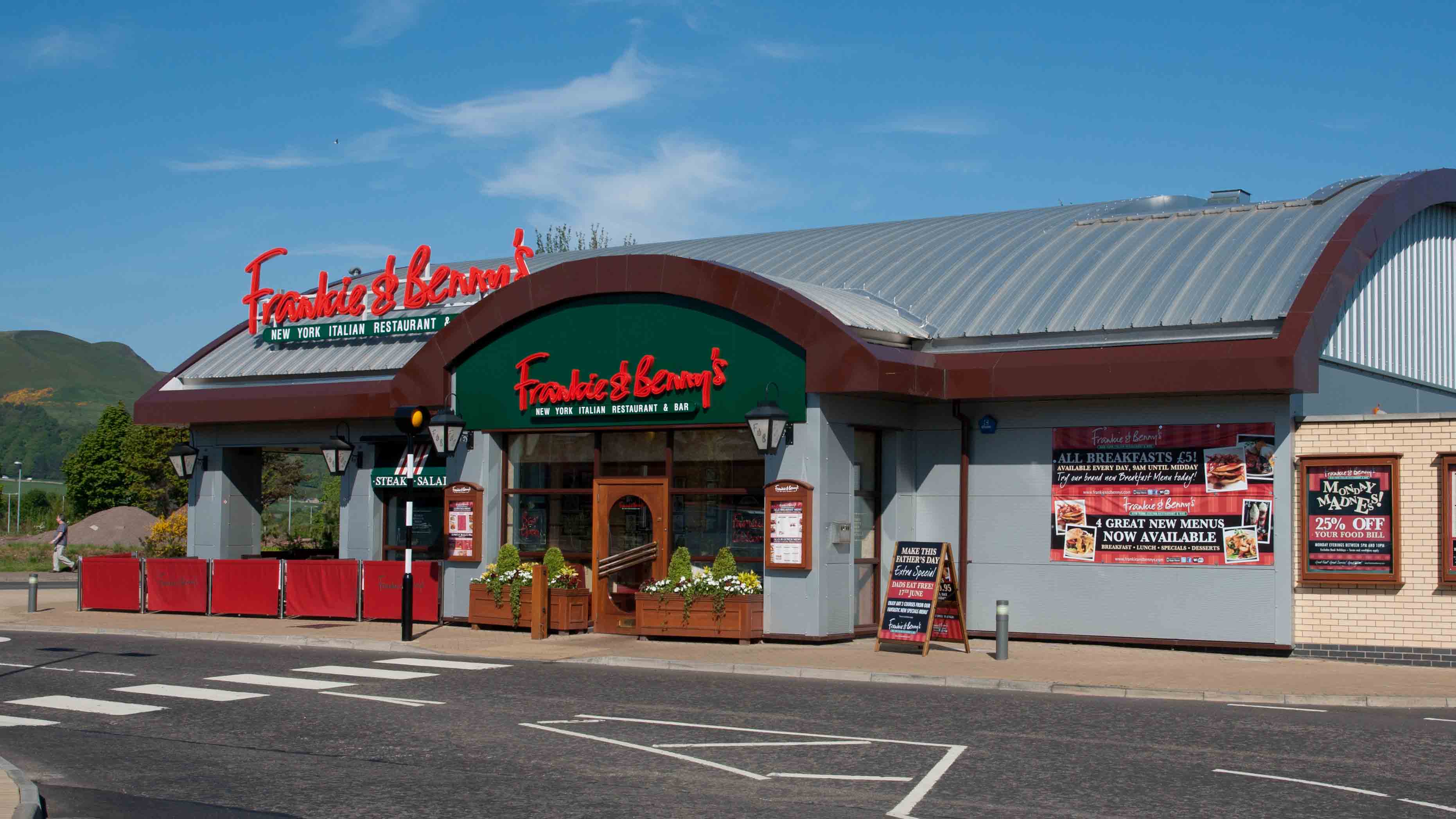 The-Restaurant-Group-aims-to-dispose-of-another-nine-sites.jpg