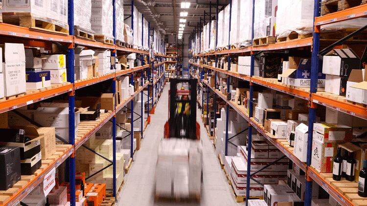 Admin burden on suppliers “threatens UK wine list diversity”