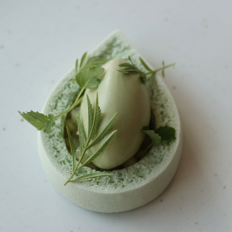 Sollip-Grannysmith-Pavlova.jpg