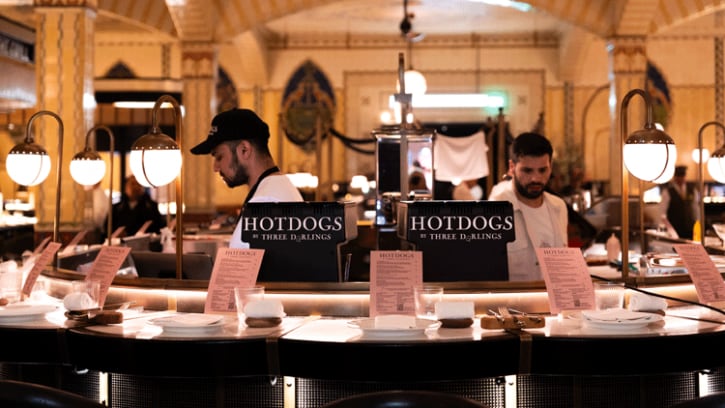 Hot-Dogs-by-Three-Darlings-Jason-Atherton-restaurant-Harrods.png