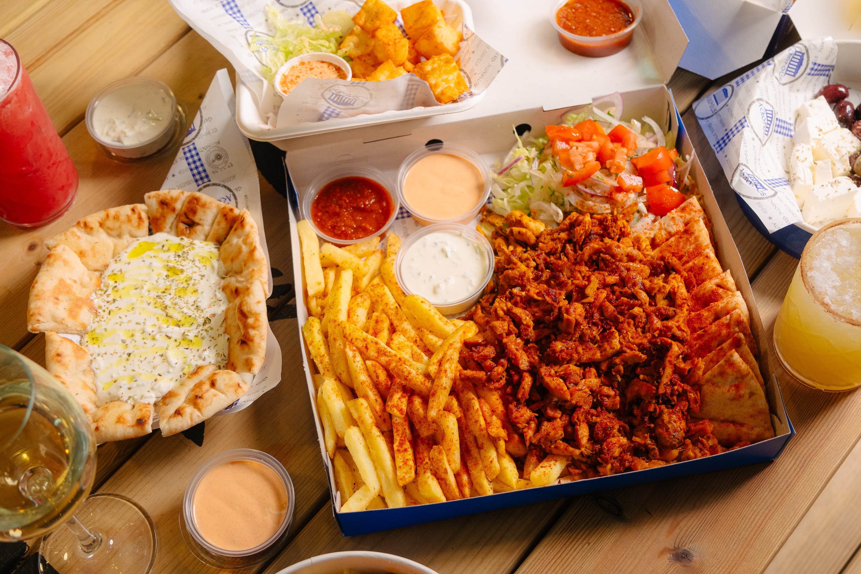 Acropolis street food