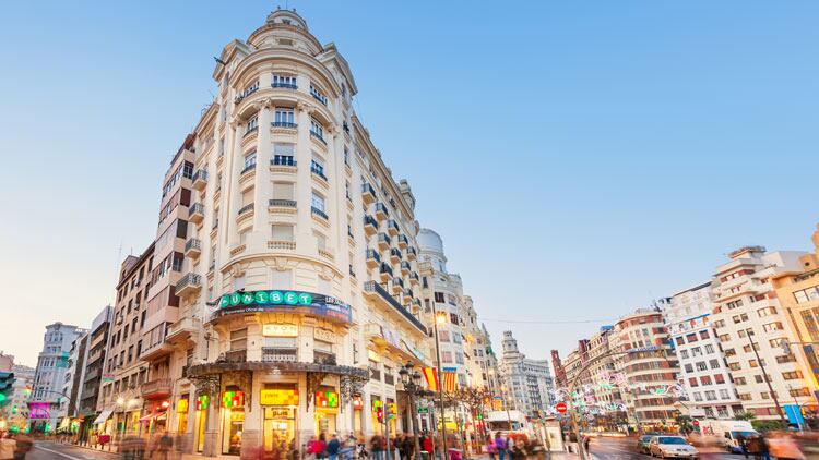 The World's 50 Best Restaurants 2023 to be held in Valencia