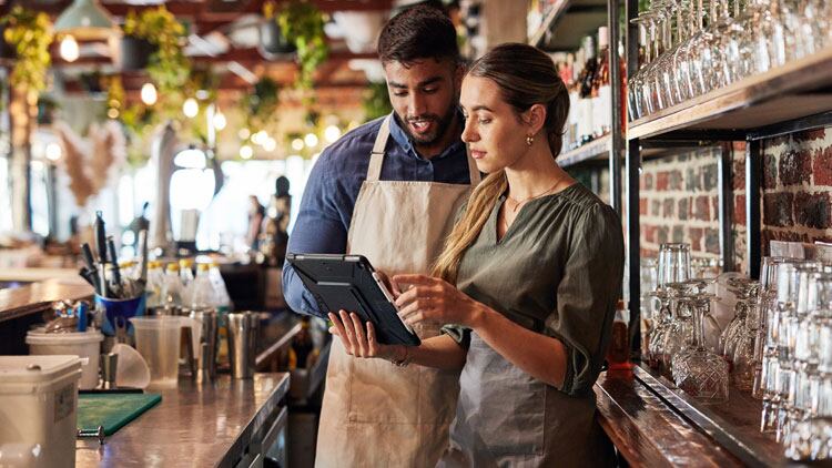 Operators turn to tech to combat staff retention