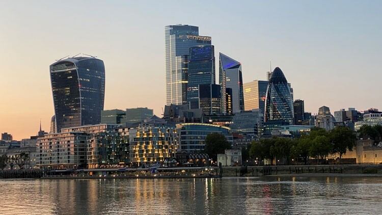 One in seven pubs and restaurants lost in The City of London since Covid