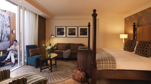 the-archlondon-610-bedroom.jpg