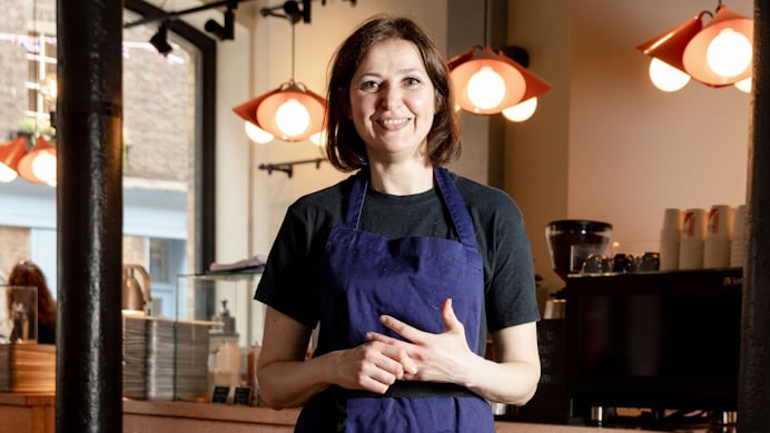 Mouna Elkekhia inside Arnabeet