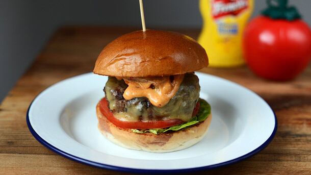 Bens-Canteen-burger.jpg