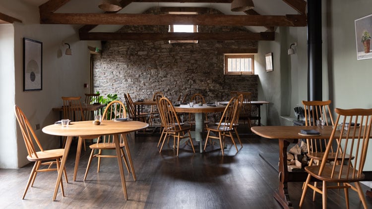 Crocadon-dining-room-2.jpg