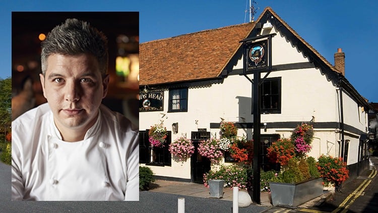 Pete-Grey-named-head-chef-at-Hind-s-Head_wrbm_large.jpg