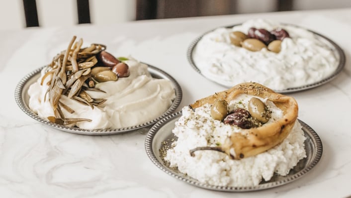 Athens restaurant Taverna Ermou heads to London