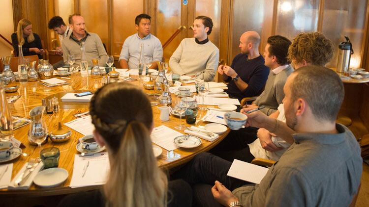 roundtable2.jpg