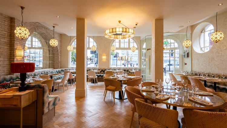 A-look-inside-Hammersmith-seafood-restaurant-Faber-Yummy-Collection.jpg