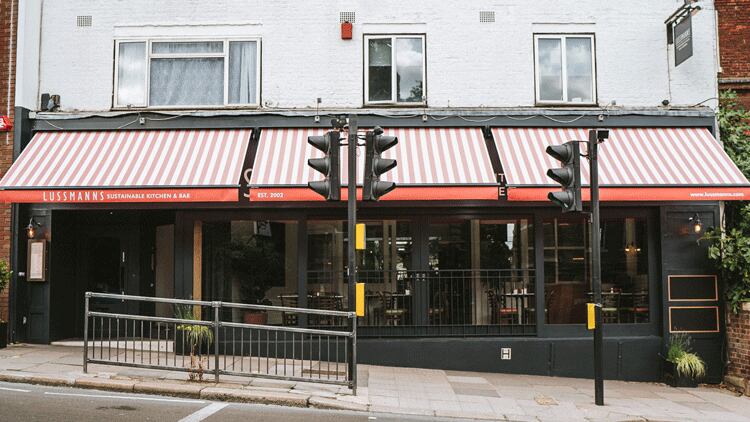 Lussmanns-opens-a-sustainable-seafood-restaurant-in-London-s-Highgate.png