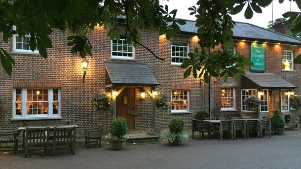 The-Plough-at-Cadsden.jpg