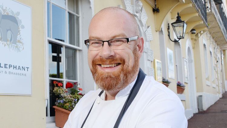 Simon-Hulstone-web.jpg