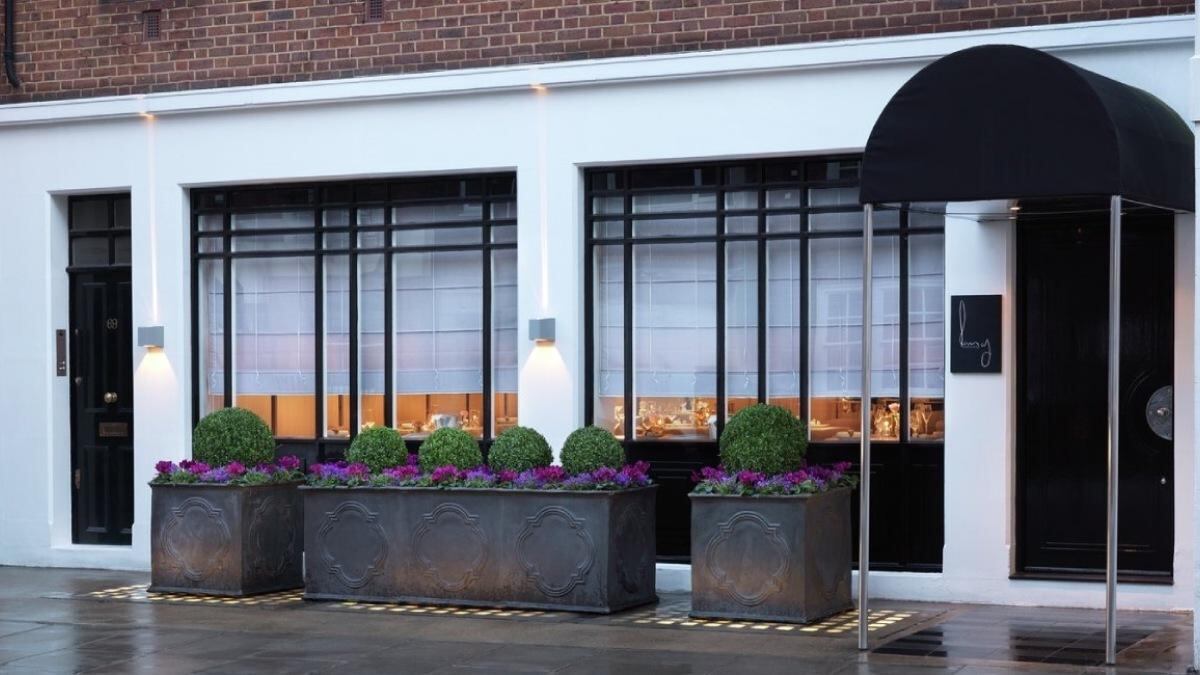 Animal Rebellion protestors occupy Restaurant Gordon Ramsay