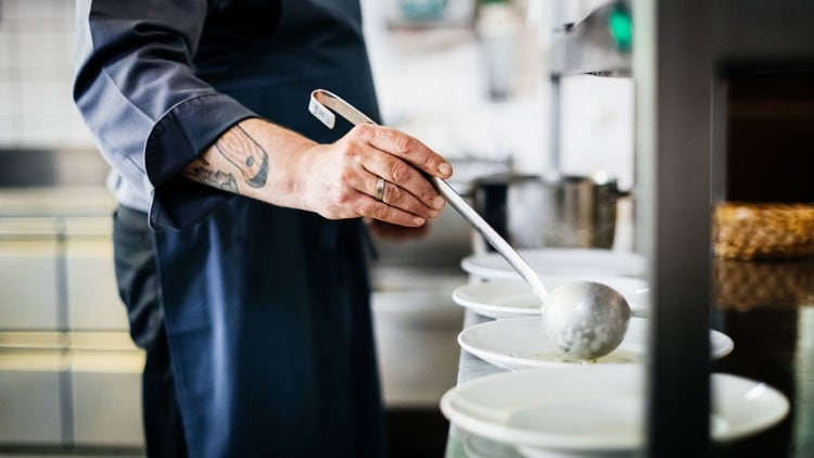 UKHospitality warns of 'inherent risks' to prospective immigration system