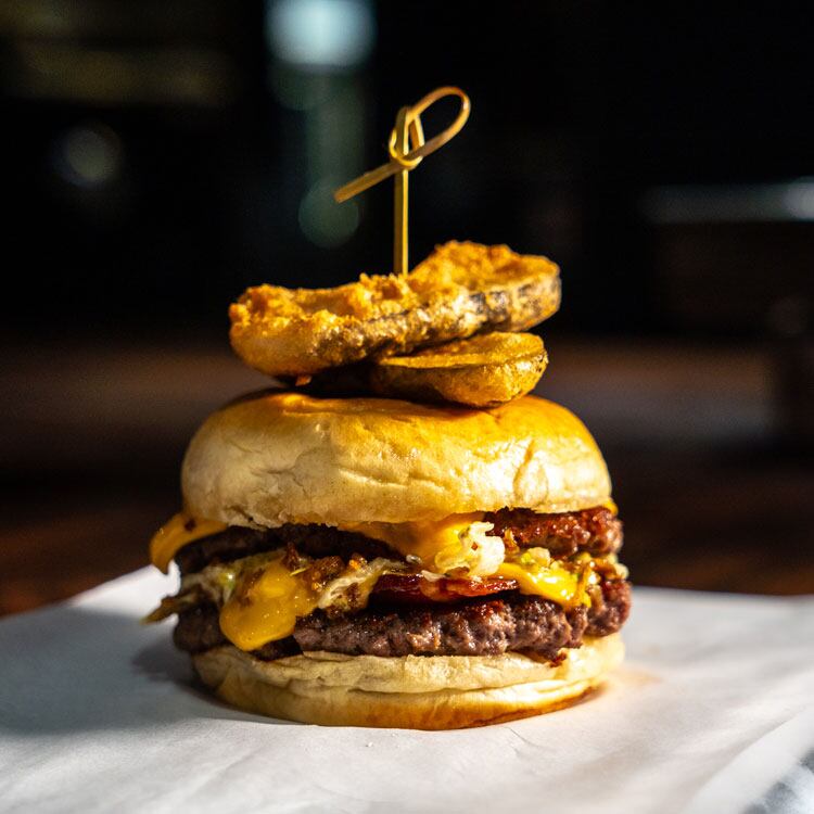 MarysBurger.jpg