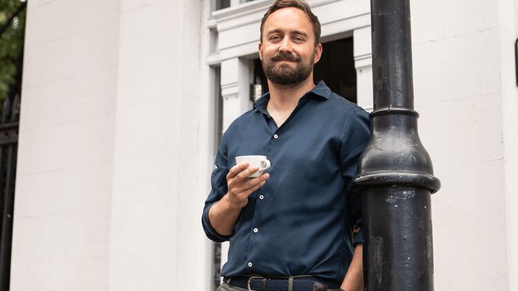 WatchHouse-coffee-to-expand-Roland-Horne_wrbm_large.png