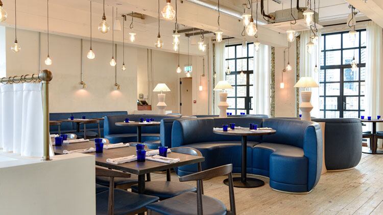 Latest opening: Maene