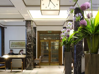 Lobby-1.jpg