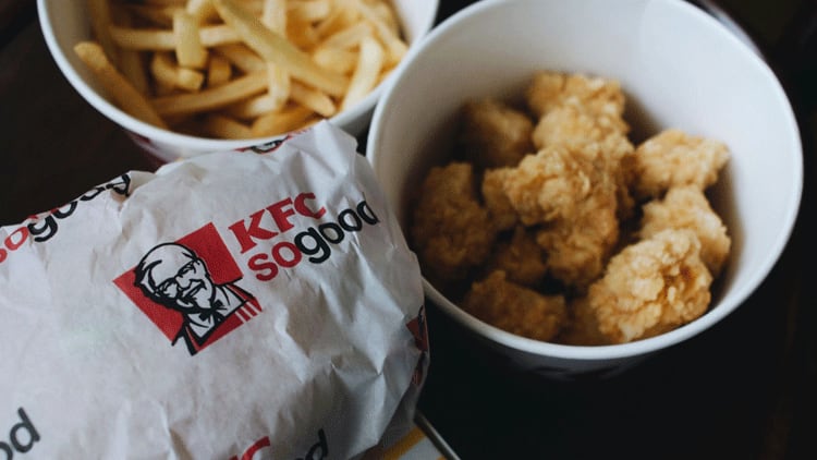 KFC-ends-Deliveroo-partnership-to-focus-on-better-commercials-with-other-aggregators.png