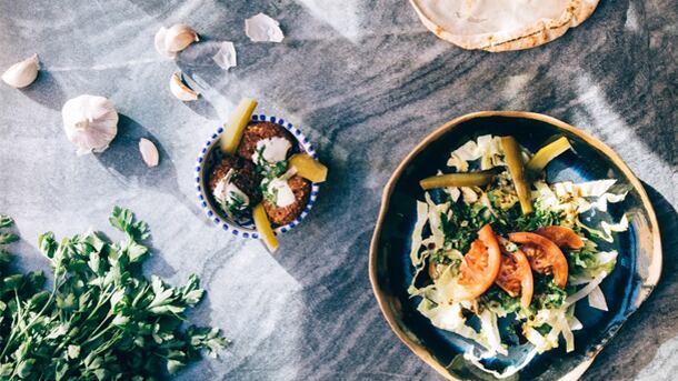 Imad-Alarnab-food.jpg