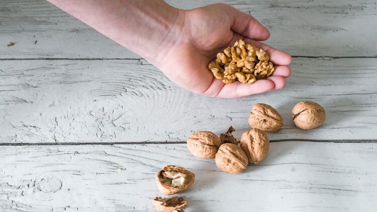 California Walnut industry manages supply amid COVID-19