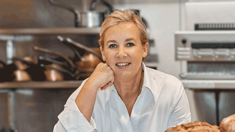 Hélène Darroze named honorary judge for Roux Scholarship 2022 
