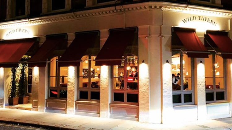 Burger & Lobster founders open Chelsea restaurant