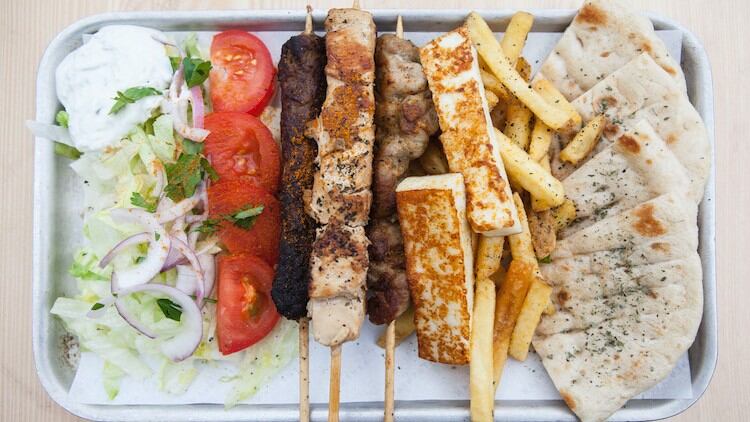 The-Athenian-tees-up-London-Bridge-restaurant-launch-and-continues-to-expand-via-Deliveroo-Editions_wrbm_large.jpg