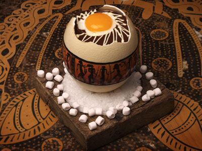 Shaka-Zulu-Ostrich-Egg.jpg