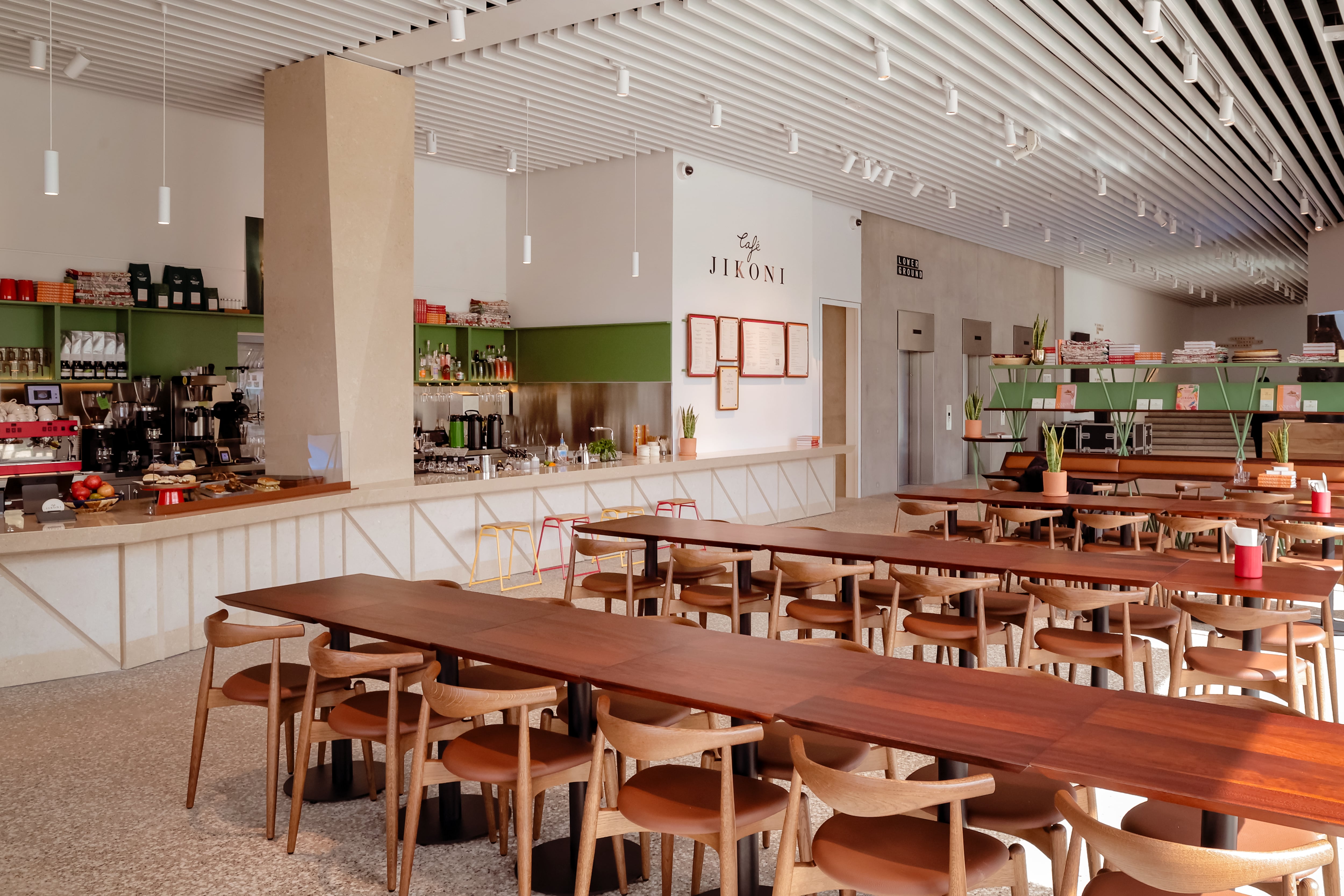 Cafe Jikoni's interior