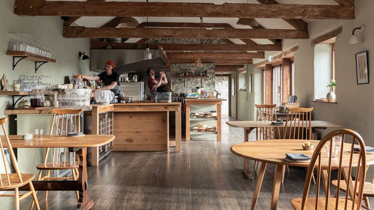 Crocadon-dining-room-1.jpg