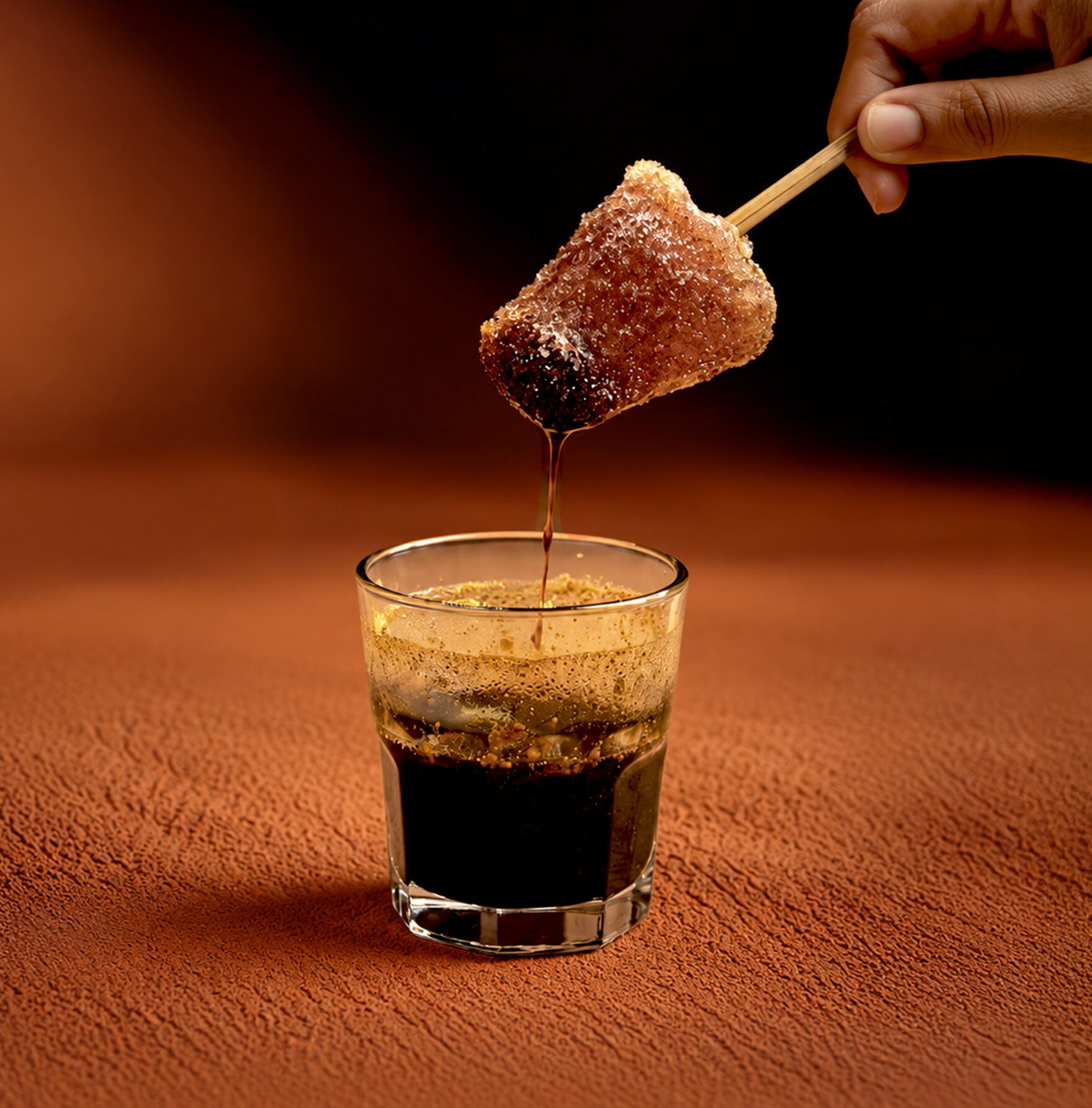 Kala khatta gola